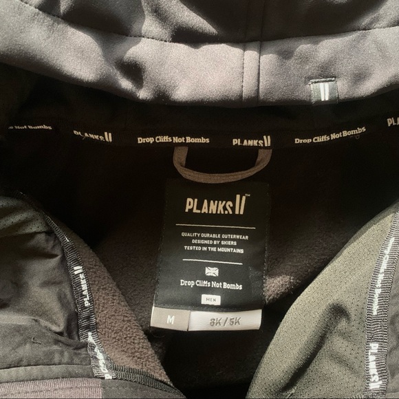 Ski jacket • - Picture 5 of 6